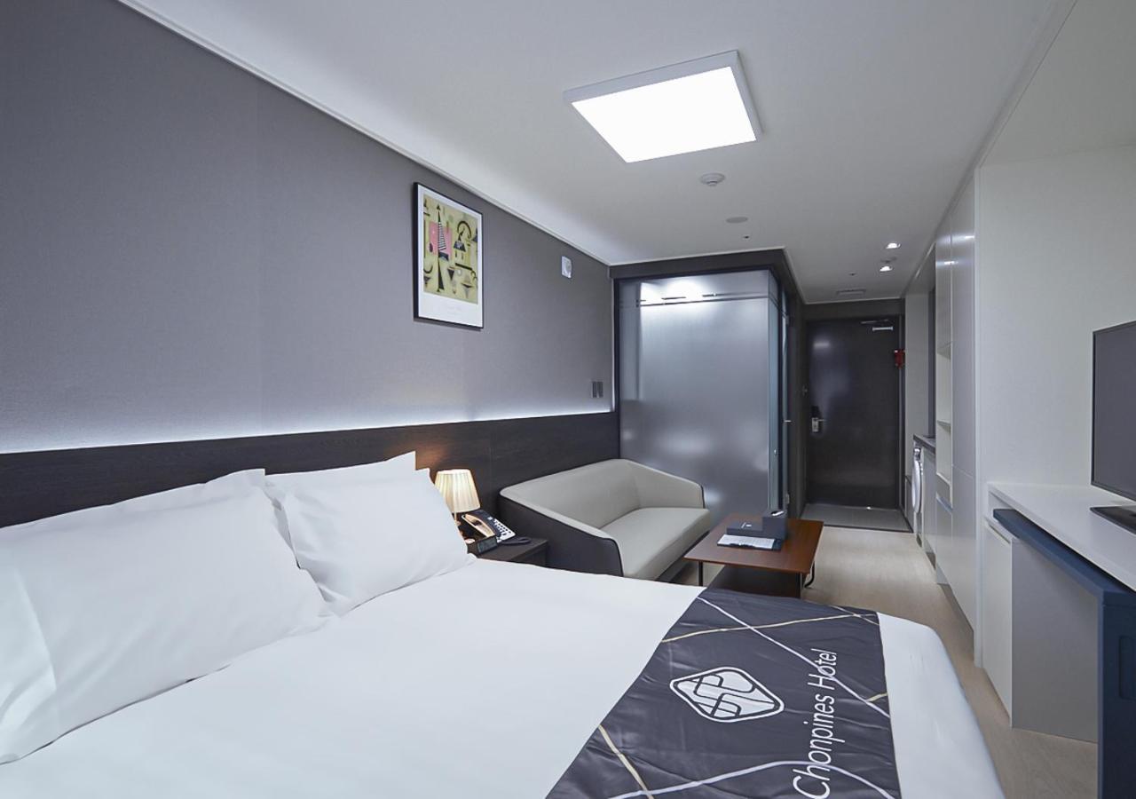 Sokcho Chonpines Beach Hotel 外观 照片